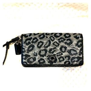 Coach wallet/wristlet
